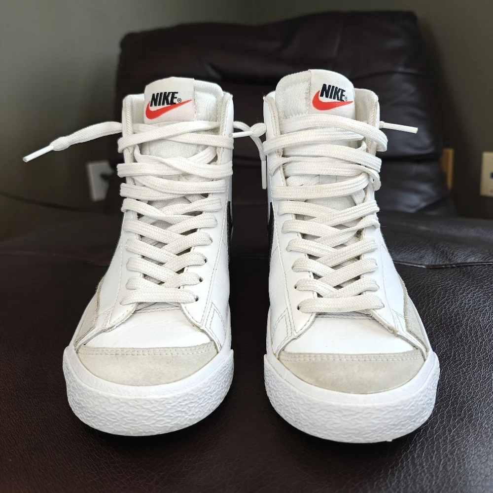 NIKE Blazer Mid 77 Vintage White Black - Picture 3 of 8